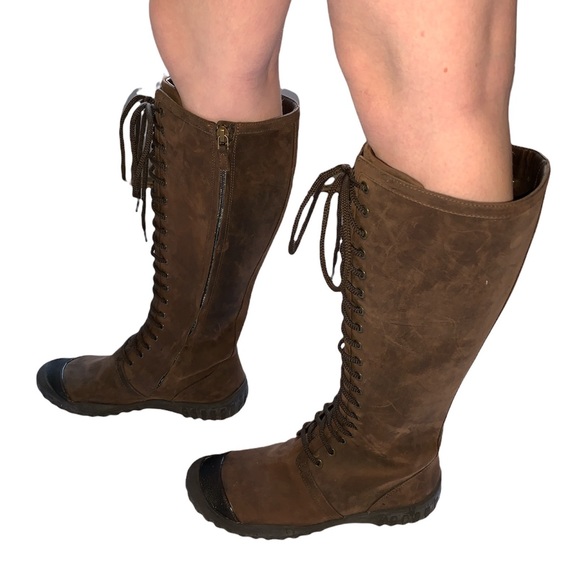 Cole Haan Tall lace up waterproof boots size 7.5B - Picture 1 of 7